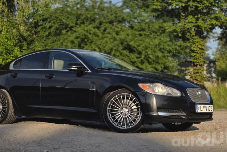 Jaguar XF X250 Sedan 4-doors