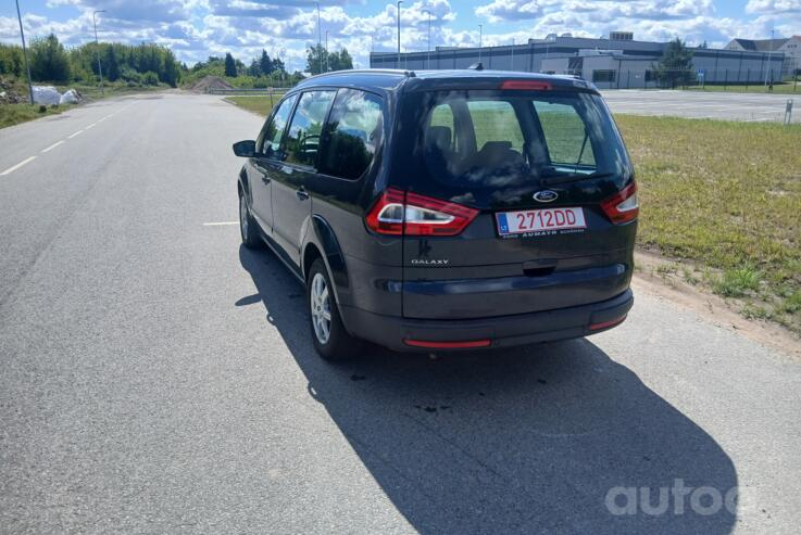 Ford Galaxy 2 generation [restyling] Minivan