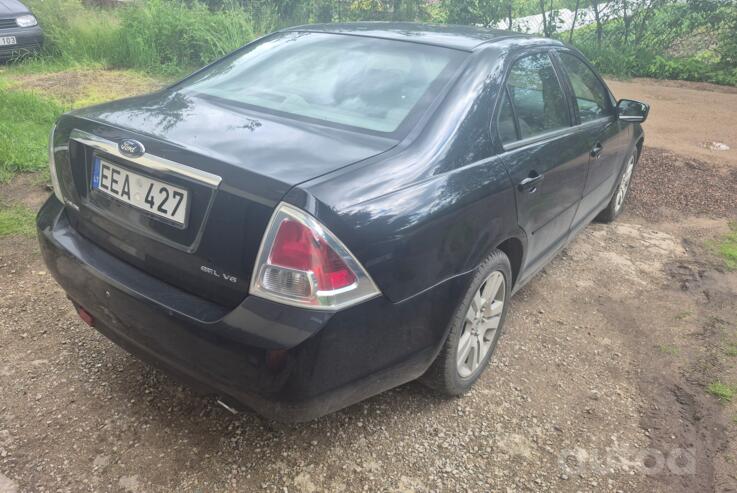 Ford Fusion (North America) 1 generation Sedan
