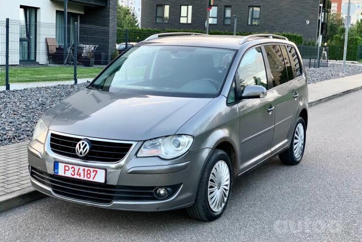 Volkswagen Touran 1 generation [restyling] Minivan 5-doors