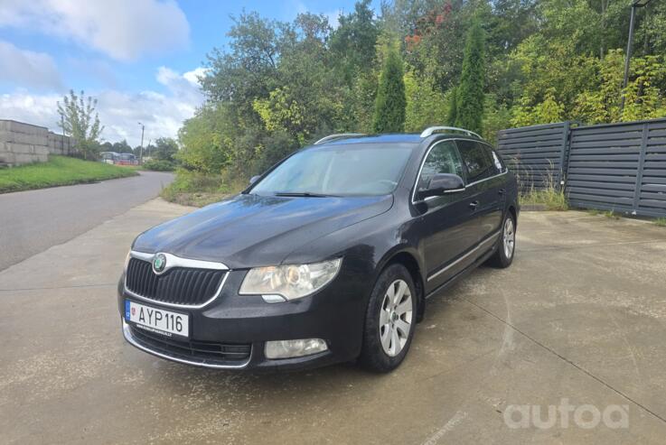 Skoda Superb 2 generation Combi wagon