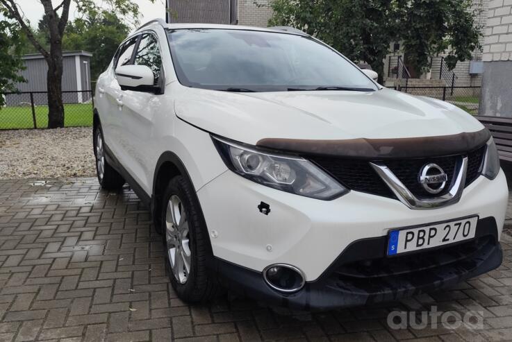 Nissan Qashqai 2 generation Crossover