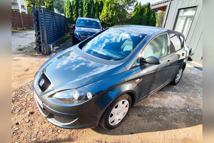 SEAT Toledo 3 generation Hatchback