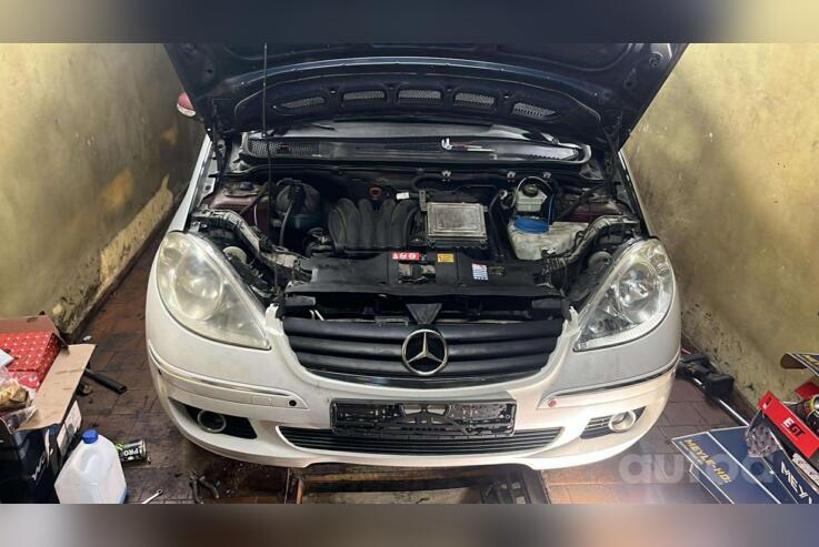Mercedes-Benz A150