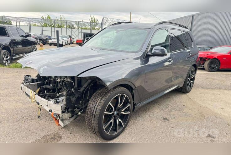 BMW X7 G07 Crossover