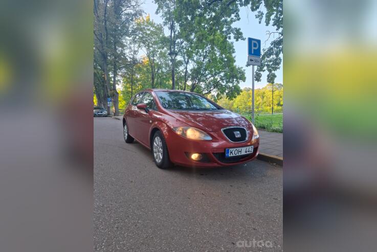 SEAT Leon 2 generation Hatchback 5-doors