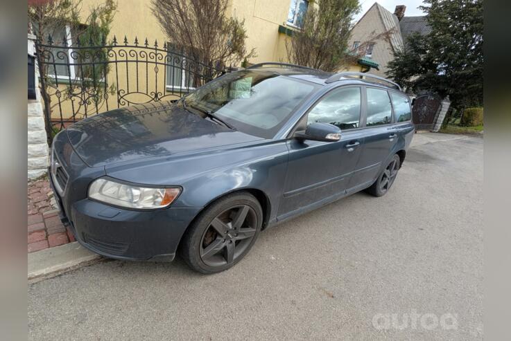 Volvo V50 1 generation [restyling]
