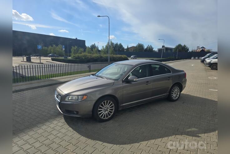 Volvo S80 2 generation Sedan