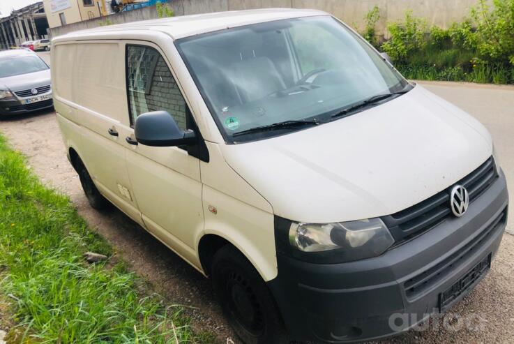 Volkswagen Transporter T5 [restyling] Crew Bus minivan 4-doors