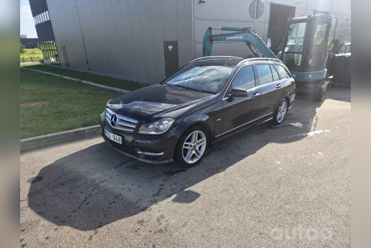 Mercedes-Benz C-Class W204/S204 wagon 5-doors
