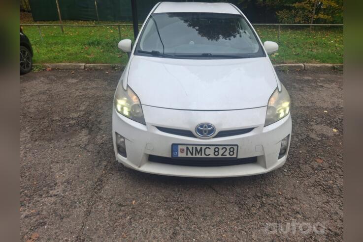 Toyota Prius 3 generation Hatchback 5-doors