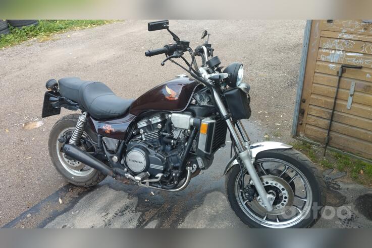 Honda VF