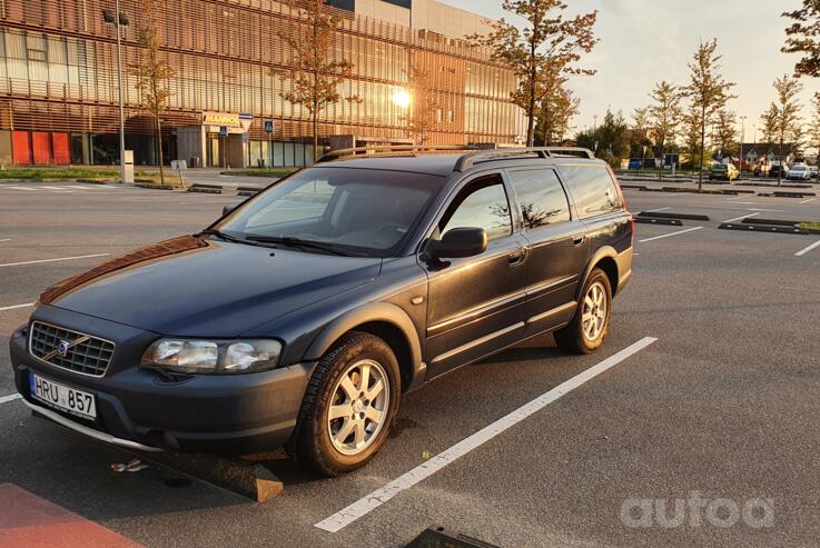 Volvo XC70 2 generation wagon