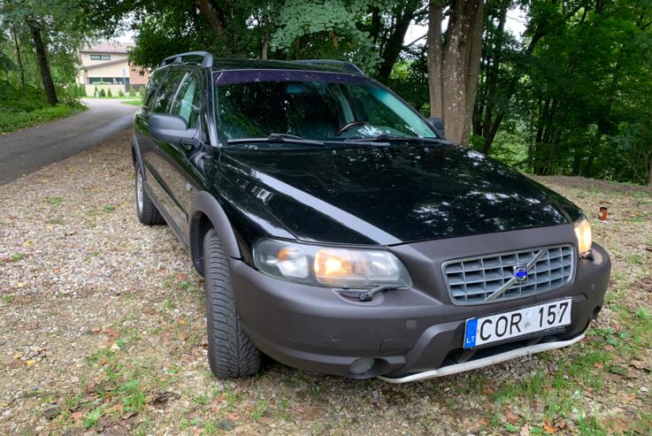 Volvo XC70 2 generation wagon