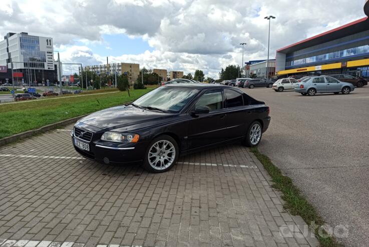Volvo S60 1 generation [restyling] Sedan