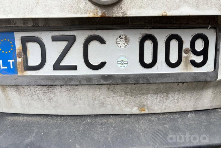 DZC009