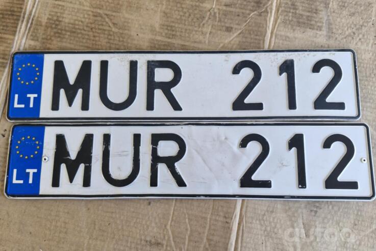 MUR 212