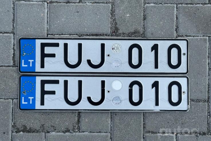 FUJ010