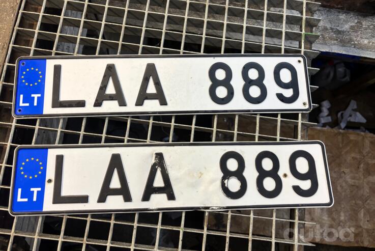LAA889