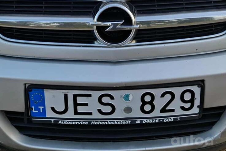 JES829
