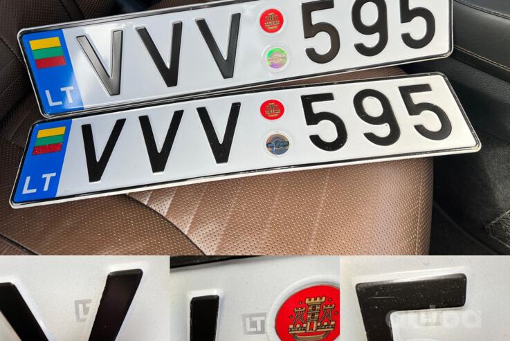 VVV595