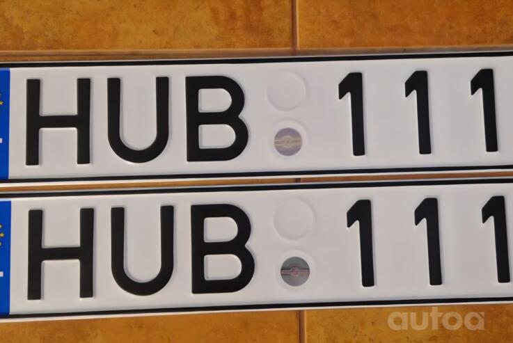 HUB111