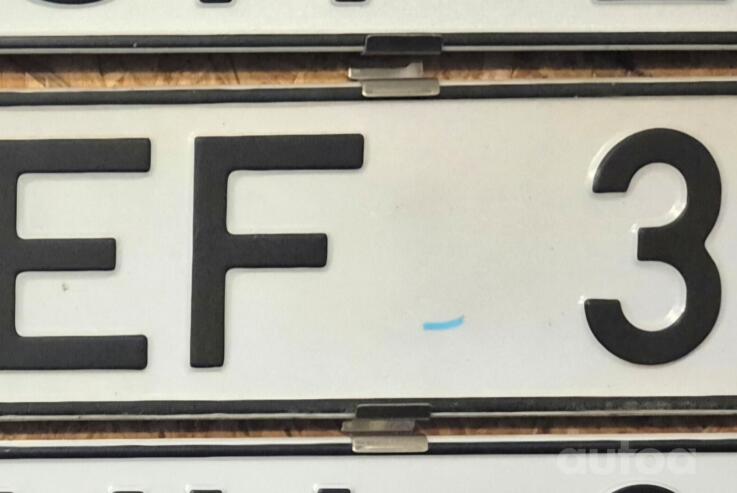 LEF 352