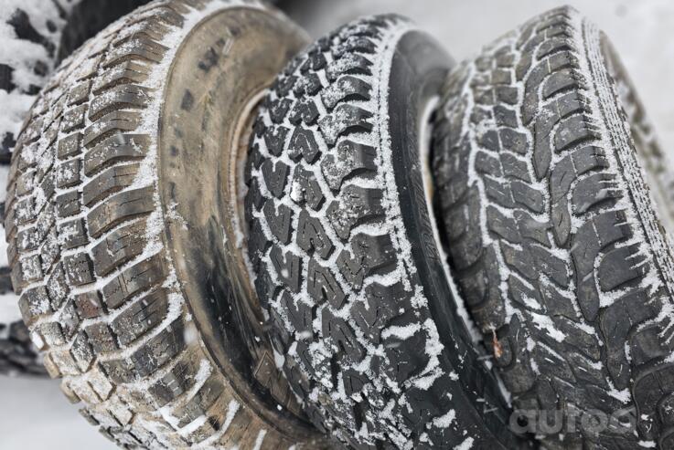 Nissan, stal tłoczona