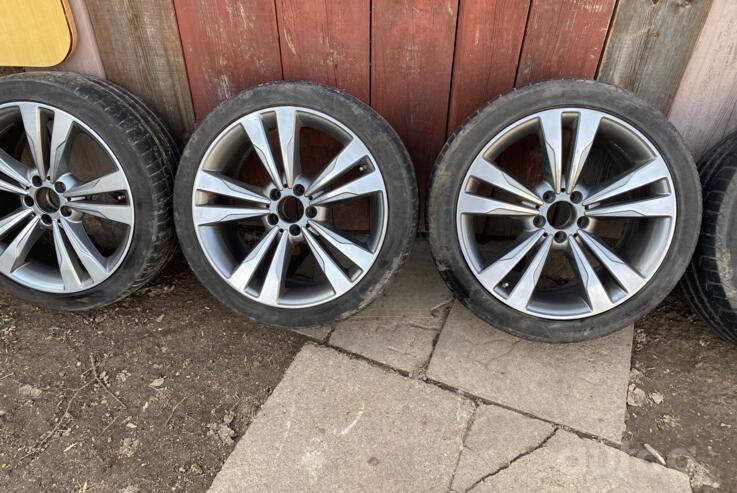 Mercedes, stop lekki