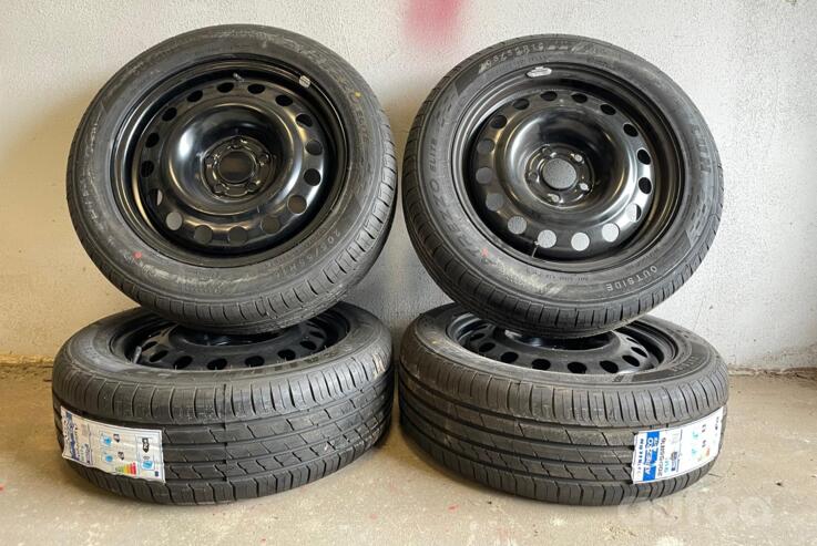 Skardiniai ratlankiai, stal tłoczona