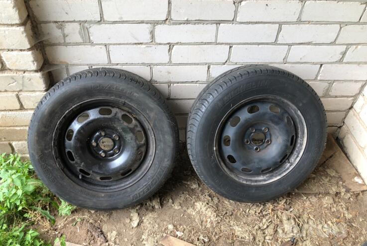 ınne, stal tłoczona