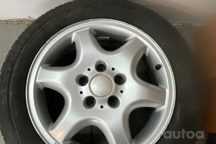 Mercedes benz, stop lekki