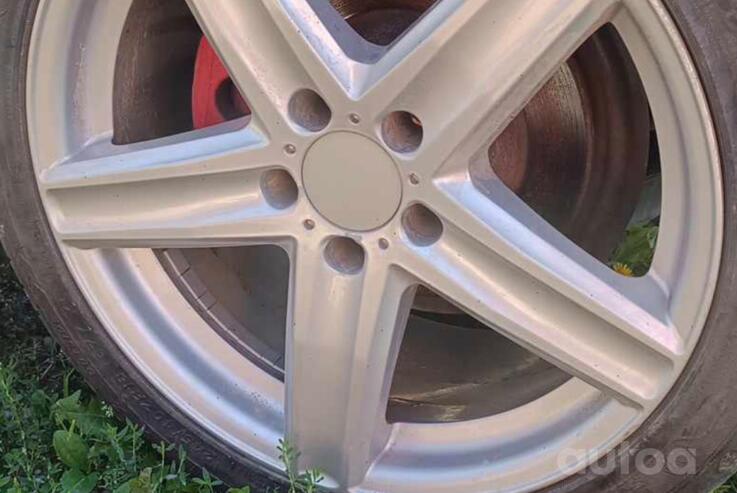 Mersedes, stop lekki