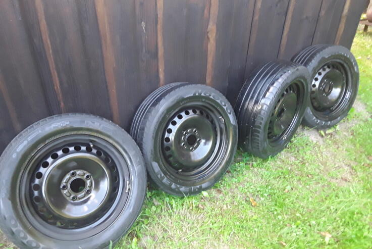 Ford, stal tłoczona