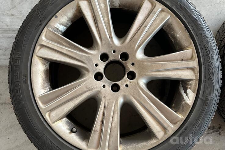 Mercedes-Benz, stop lekki