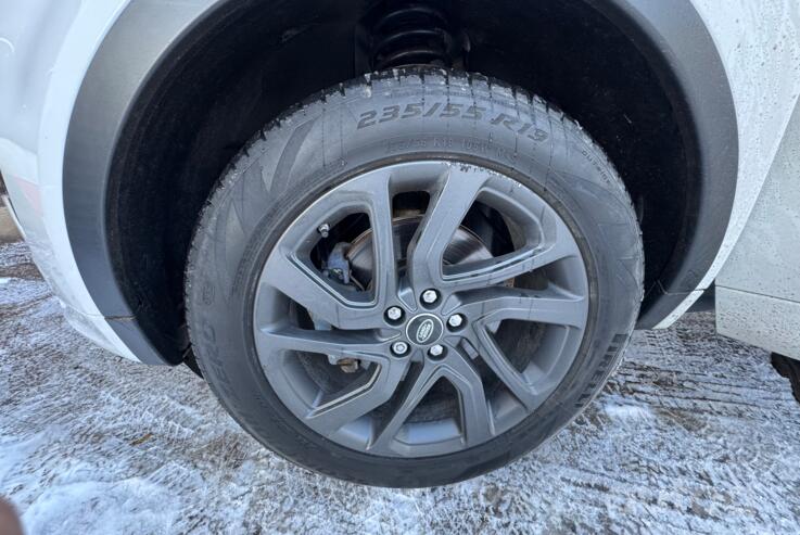 Land rover, stop lekki