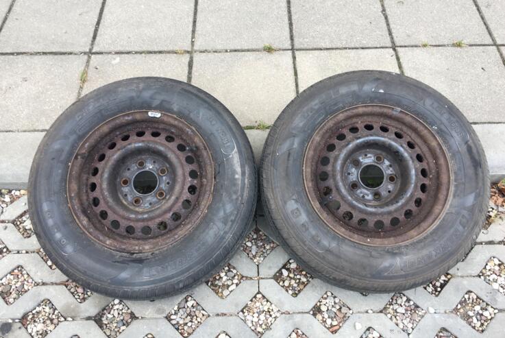 Mercedes, stal tłoczona