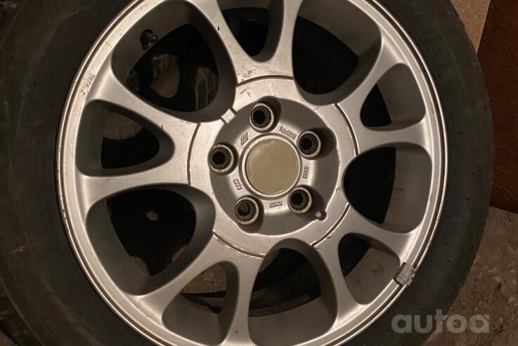 Ford S-Max, stop lekki