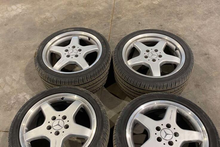 Mercedes, stop lekki