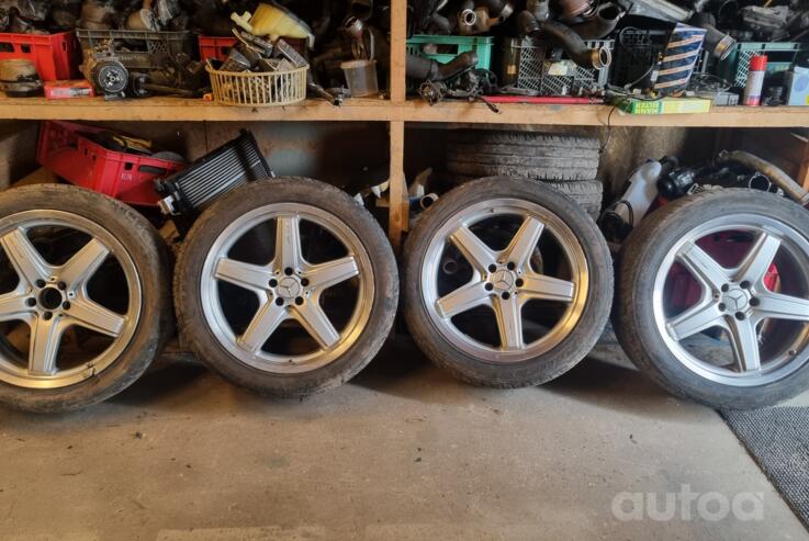 Mercedes, stop lekki