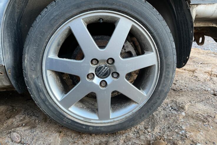 Volvo, stop lekki