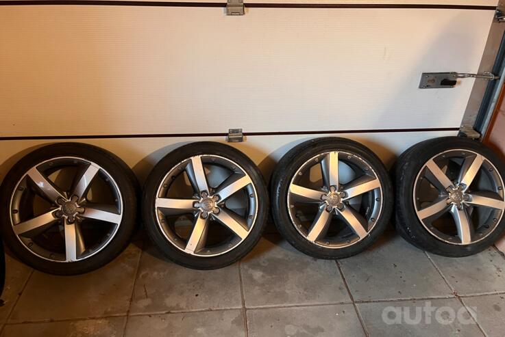 Audi, stop lekki