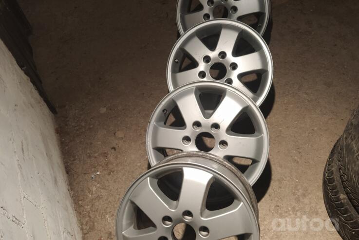 Mercedes, stop lekki