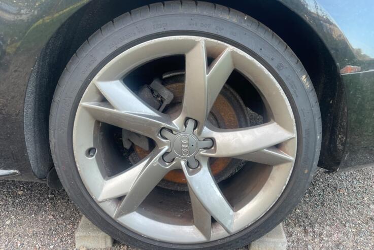 Audi, stop lekki