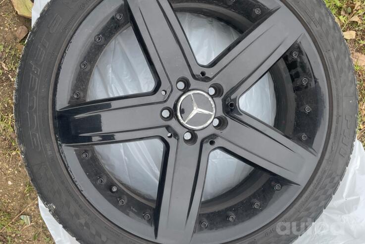 Mercedes, stop lekki