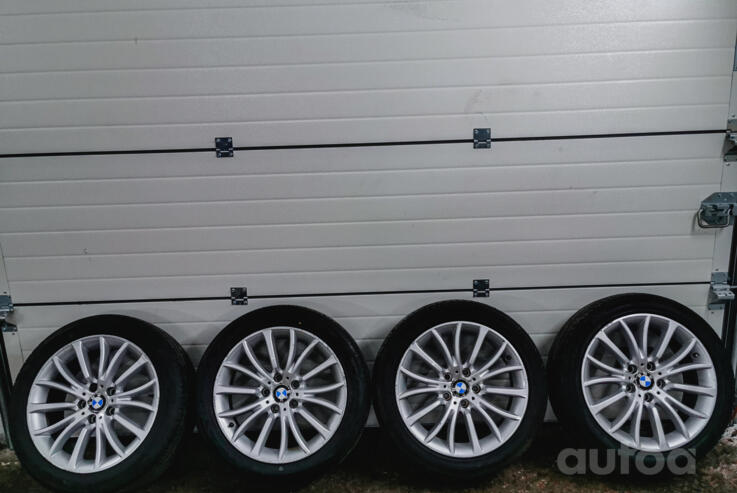 BMW F10/F11, stop lekki