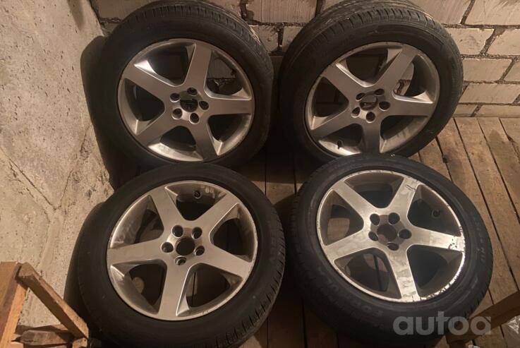 Volvo, stop lekki