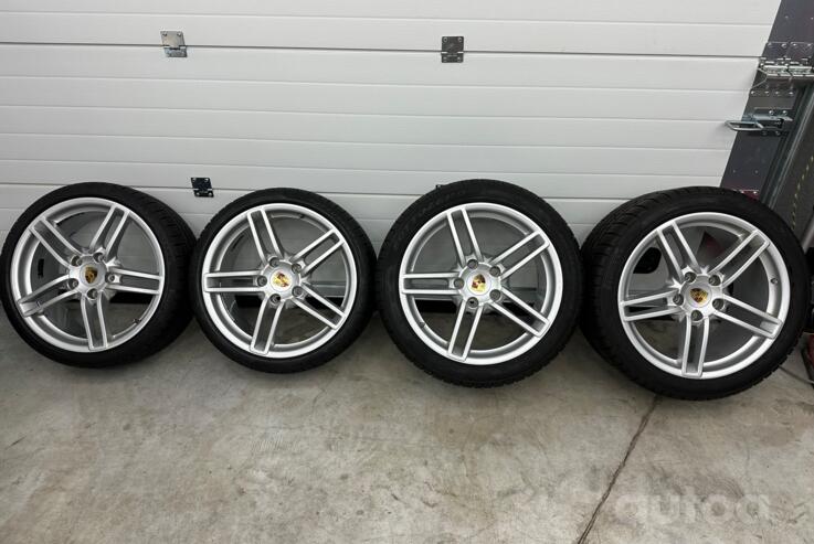 Porsche, stop lekki