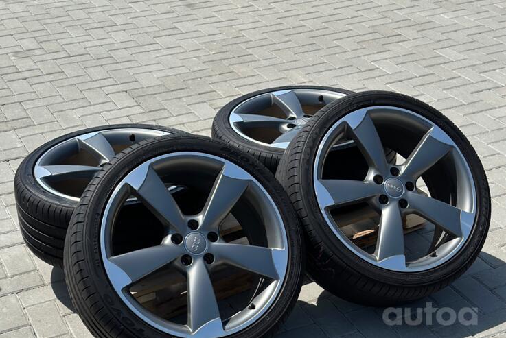 Audi, stop lekki