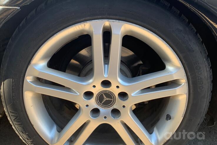 Mercedes Benz, stop lekki